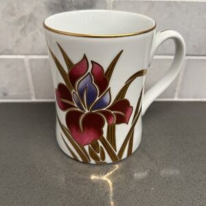 AMAZING VINTAGE Fitz And Floyd Porcelain Burgundy Iris Porcelain Mug Japan